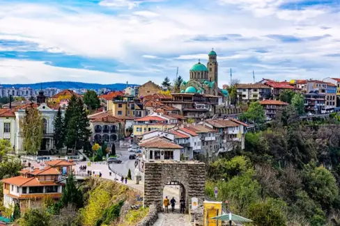 The Advantages of Doing Business in Bulgaria: Low Taxes, Low Costs, and High Potential